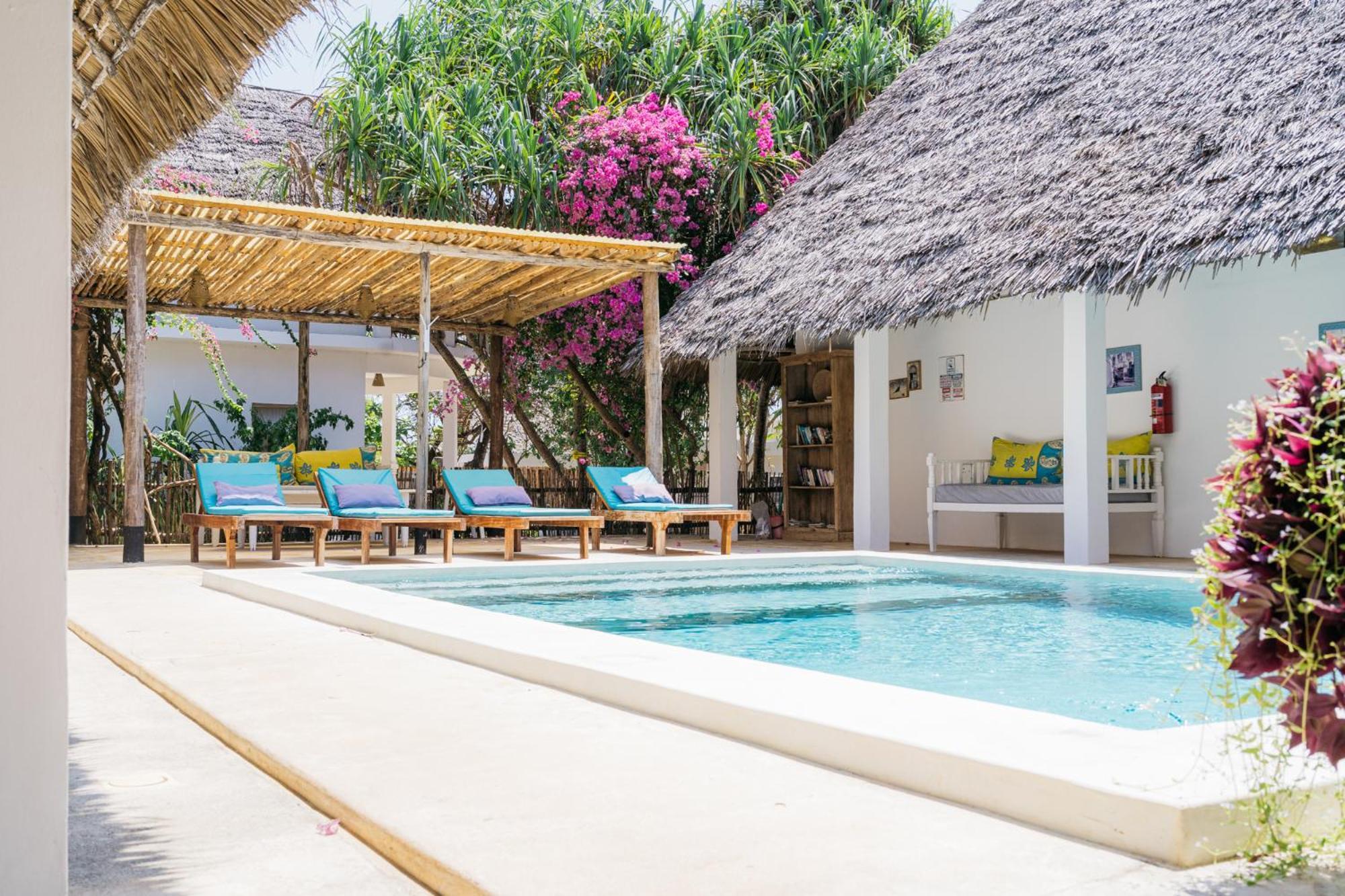 Sharazad Boutique Hotel จัมเบียนี ภายนอก รูปภาพ