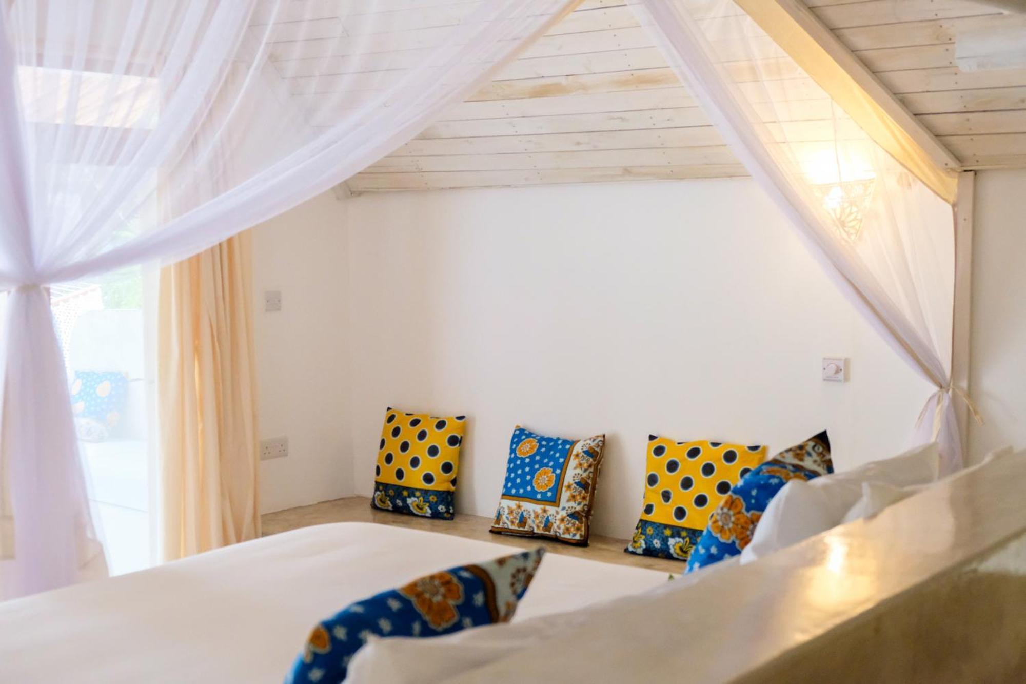 Sharazad Boutique Hotel จัมเบียนี ภายนอก รูปภาพ