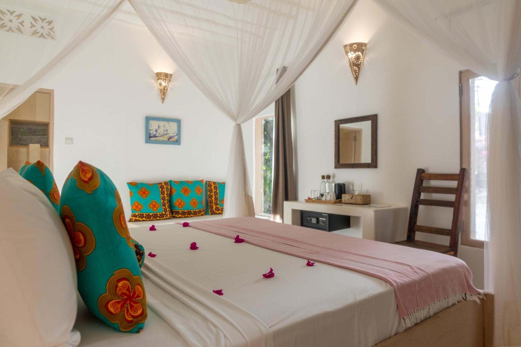 Sharazad Boutique Hotel จัมเบียนี ภายนอก รูปภาพ