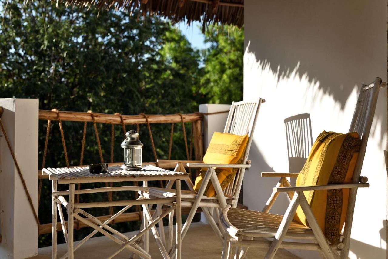 Sharazad Boutique Hotel จัมเบียนี ภายนอก รูปภาพ