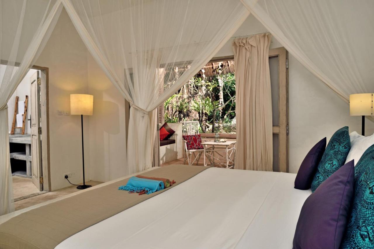 Sharazad Boutique Hotel จัมเบียนี ภายนอก รูปภาพ